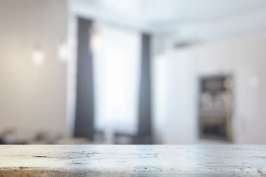 Masa oturma odasında