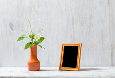 çerçeve beyaz masada