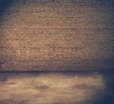 eski iç, tuğla duvar