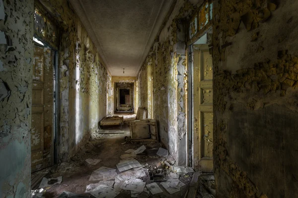 binayı terk edilmiş