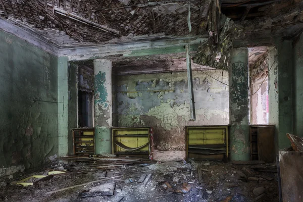 binayı terk edilmiş