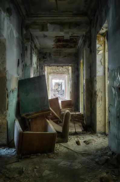 binayı terk edilmiş