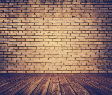 Tuğla duvarlı eski oda