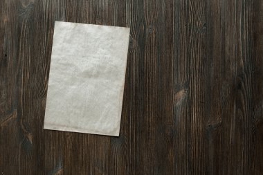 kağıt üzerinde eski ahşap yüzey