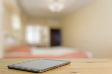 Dijital tablet tablo yatak odasında