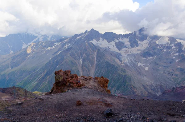 Cime Delle Montagne Del Caucaso — Foto Stock