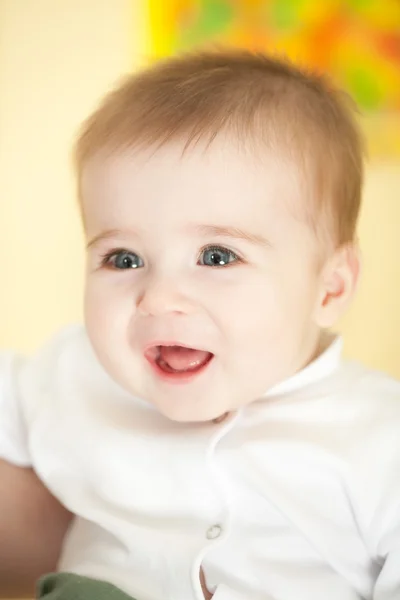 可爱的蓝眼睛宝宝的肖像 — 图库照片