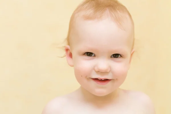 Cara de bebé feliz primer plano —  Fotos de Stock