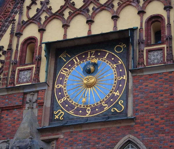 Clock on city tower — Stock Photo, Image