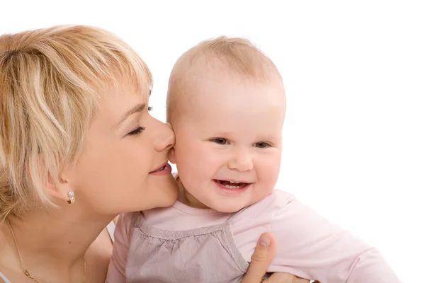 Annesi onu öp bebek kız ve rüya — Stok fotoğraf