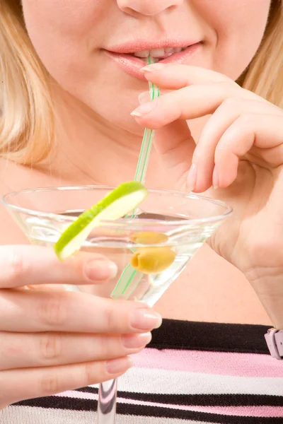 Girl dricka Martini drink Stockbild