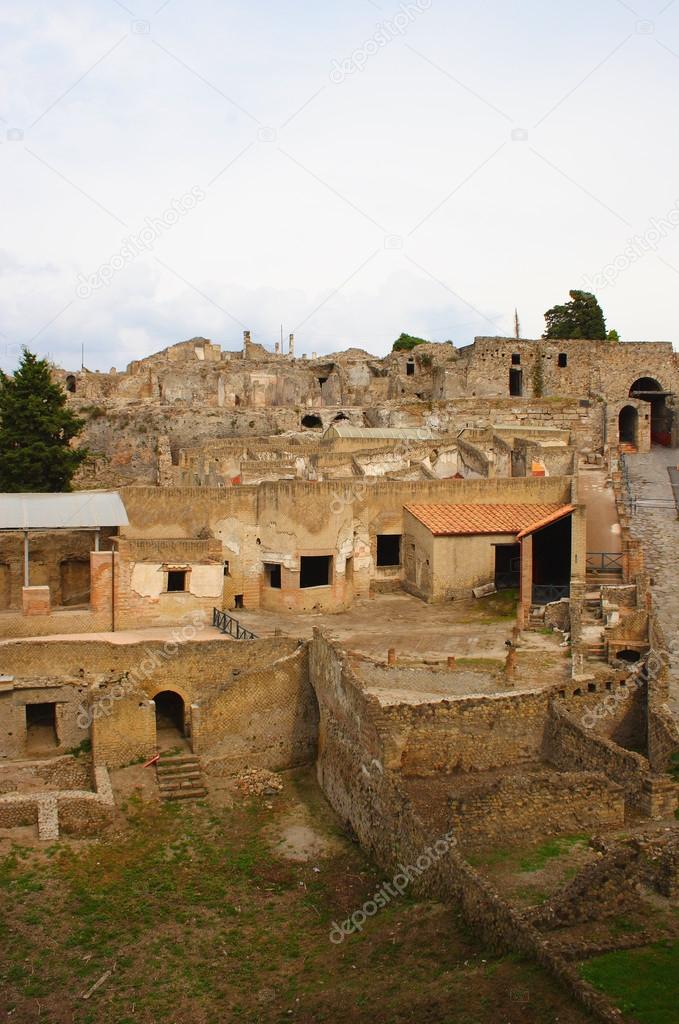 Pompeii view on ruins