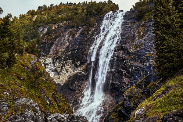 Wasserfall in Norwegen — Stockfoto