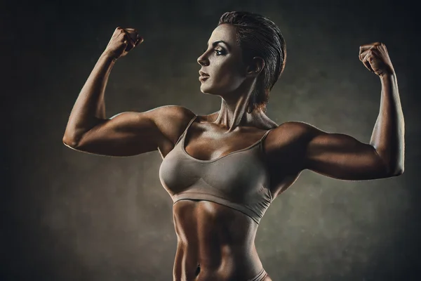 Strong sports woman — Stock Photo, Image