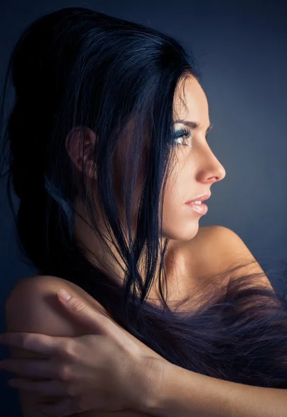 Young brunette woman portrait — Stock Photo, Image