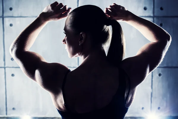 Kvinna bodybuilder — Stockfoto