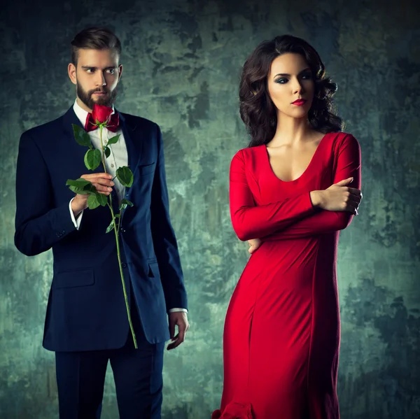 Elegant couple in evening dress Royalty Free Stock Images