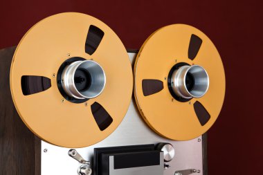 Analog stereo açmak reel kaset çalar kaydedici biriktirme