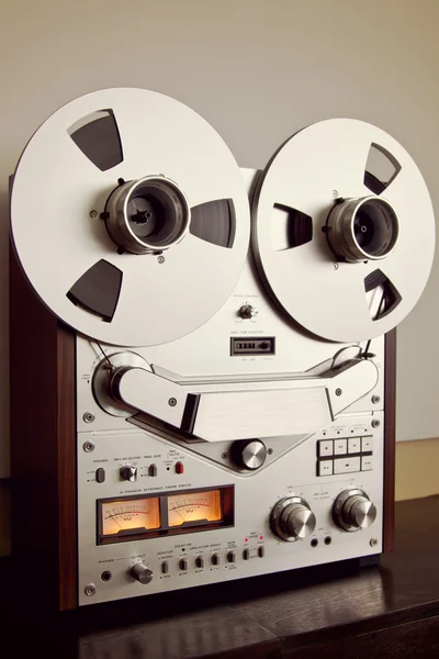 Open Metal Reels With Tape For Professional Sound Recording with — Stock Photo, Image