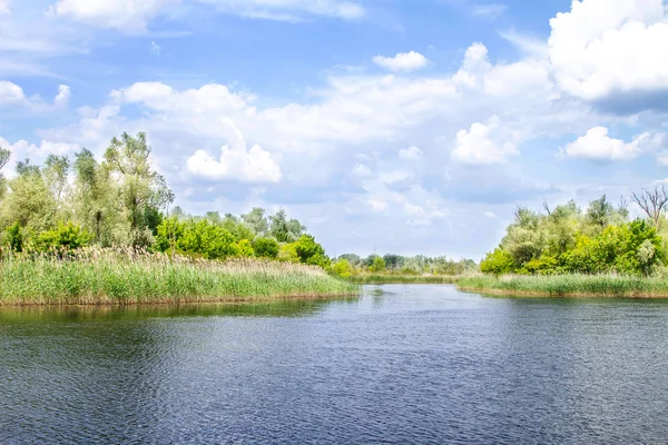 Krajina, řeka Dněpr bažiny a Cherson — Stock fotografie