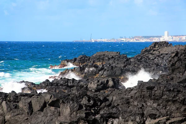 Atlantikküste auf Azoren, Portugal — Stockfoto