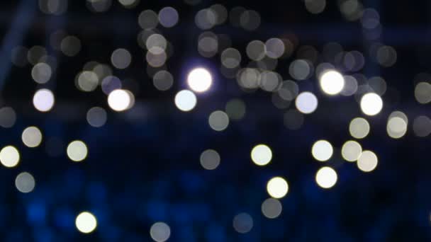 Bokeh folla con le luci al concerto — Video Stock