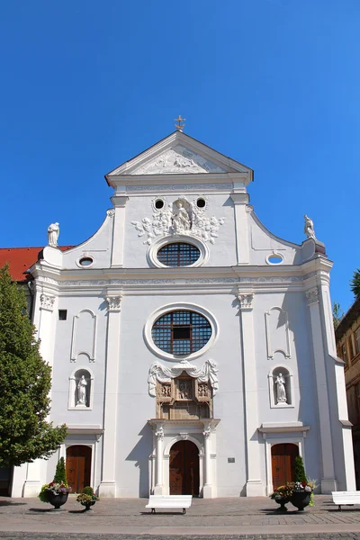 Igreja do seminário franciscano, Kosice, Eslováquia — Fotografia de Stock