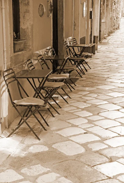 Café al aire libre en la ciudad de Corfú —  Fotos de Stock