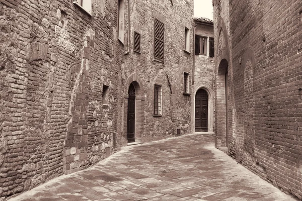 Italia. Regione Toscana. Montepulciano città. A Seppia tonica. Retro — Foto Stock