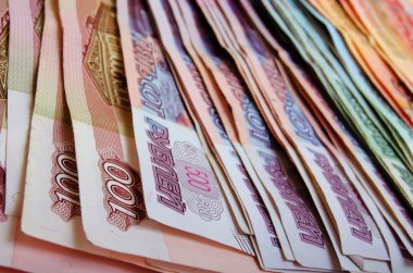 Nakit Rus Rublesi farklı mezhepleri.