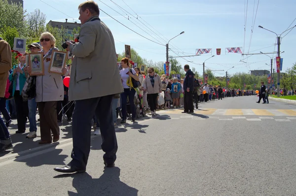 Novocheboksarsk, Rusya - 9 Mayıs 2016: Zafer Da kutlama — Stok fotoğraf