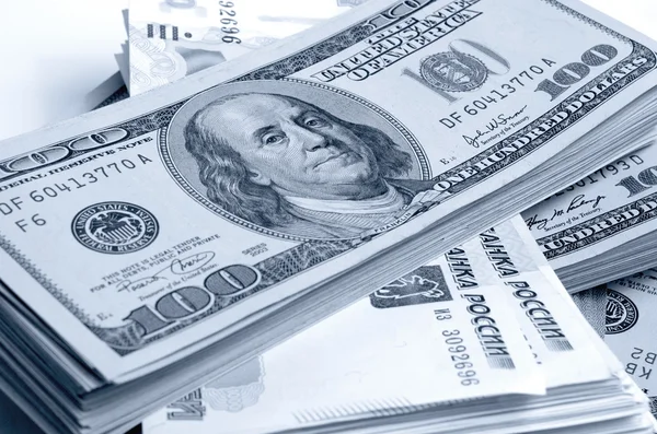 Para spekülasyon Rublesi Doları.