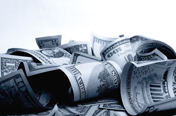 Наличные доллары США
.