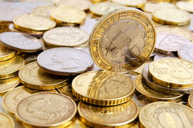 Büyük Britanya'nın Lirası Döviz kurları.