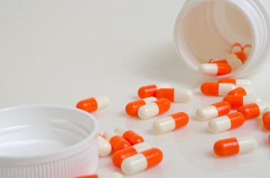 Kemoterapi, İlaç sanayii ve Farmakoloji.