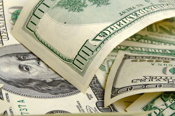 Наличные доллары США
.