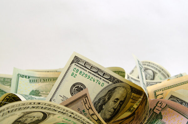 Наличные доллары США
.