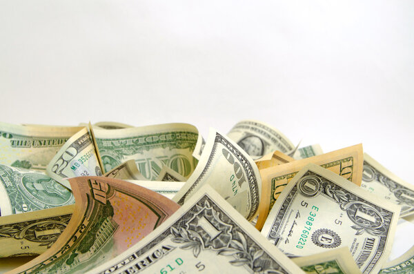 Наличные доллары США
.