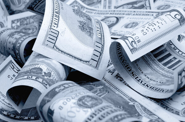 Наличные доллары США
.