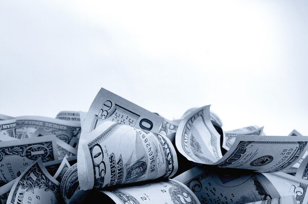 Наличные доллары США
.