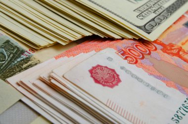 Para spekülasyon Rublesi Doları.