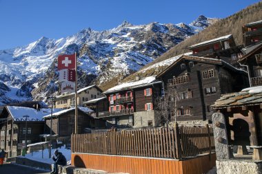 Modern büyüleyici Swiss resort Saas-Fee otelleri