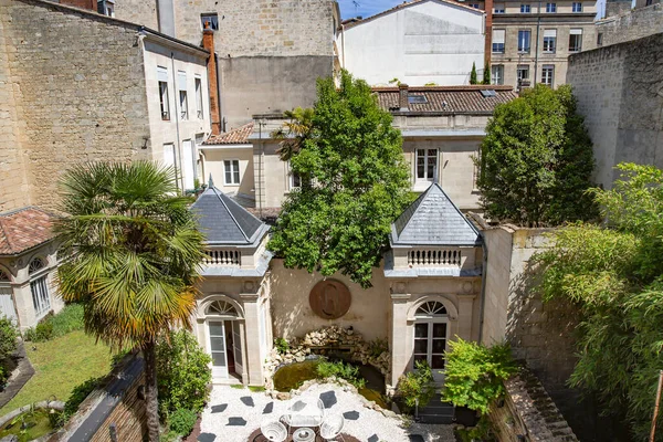 Frankrijk Bordeaux Mei 2019 Kleine Patio Het Sterren Hotel Des — Stockfoto