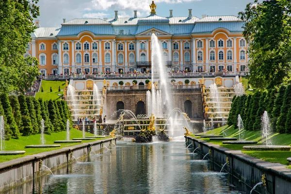 Ρωσια Petersburg Peterhof Ιουλιοσ 2016 Grand Cascade Fountains Peterhof Palace — Φωτογραφία Αρχείου