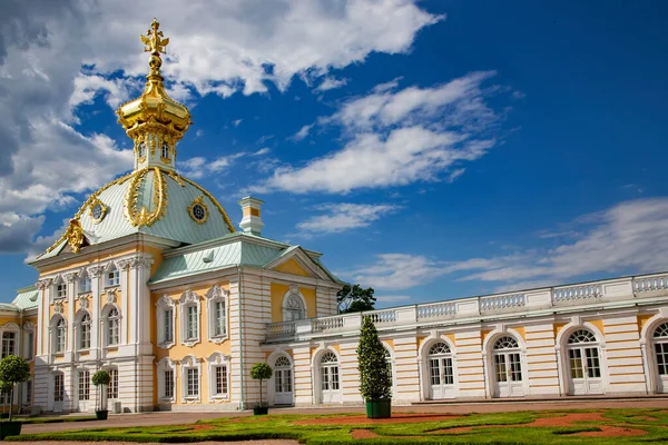 Russia Petersburg Peterhof July 2016 Home Church Peterhof Big Palace — Stock Photo, Image