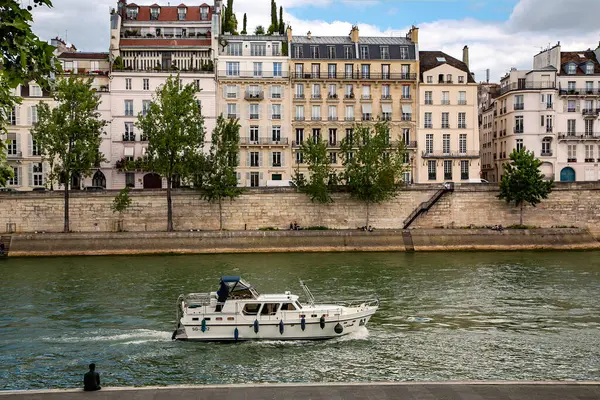 Europa Parigi Maggio 2015 Senna Argine Fluviale Con Architettura Antica — Foto Stock