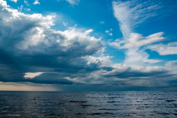 Rainy Dark Clouds Sunset Baltic Sea Dark Sea Water Heavy — Stock Photo, Image