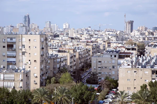 Uitzicht op de daken van de huizen in Bat Yam — Stockfoto