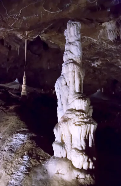 Stalactites and stalagmites in Moravian Karst — Stock Photo, Image