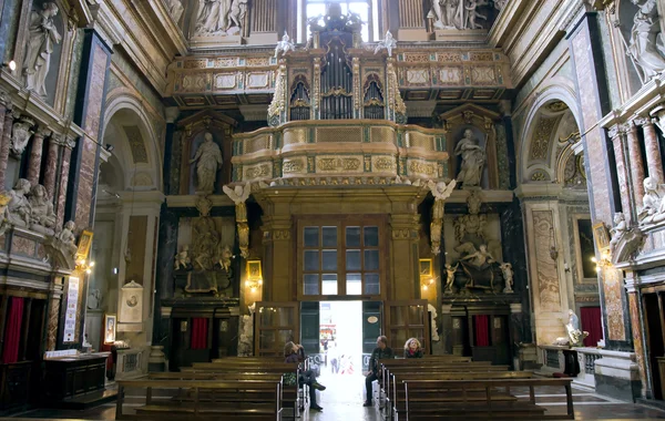 Chiesa cattolica Santa Rita da Cascia — Foto Stock